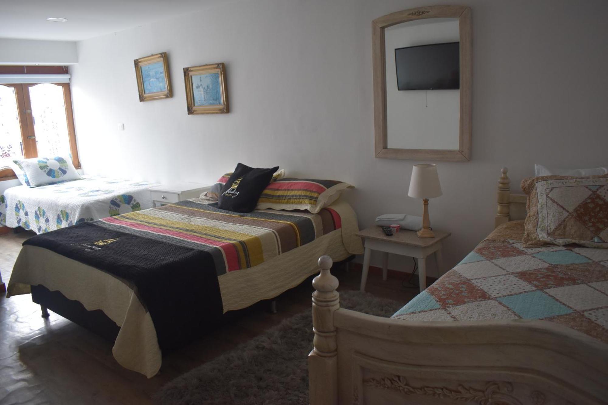 Hotel Alcatraz Yarumal Rum bild