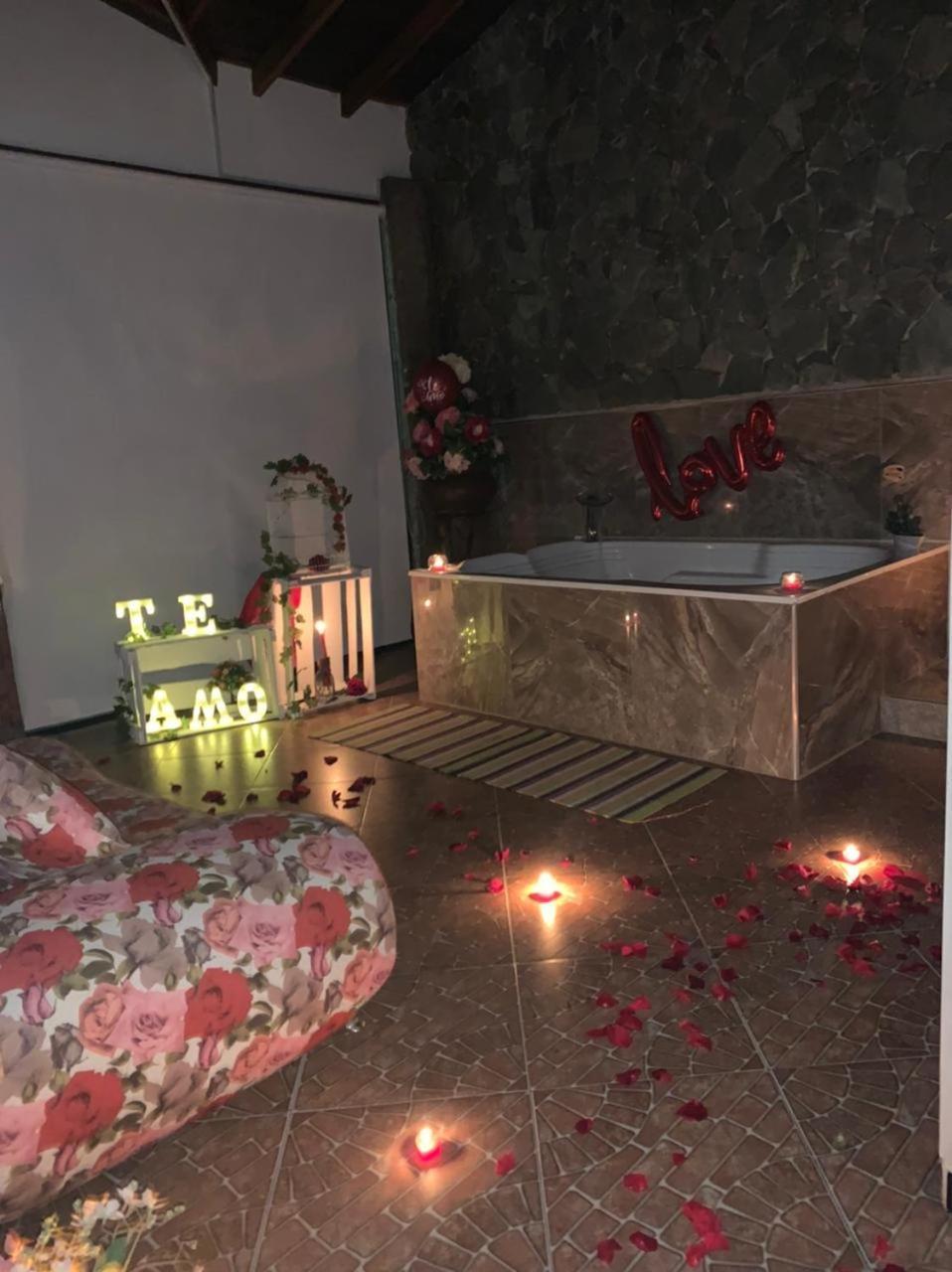 Hotel Alcatraz Yarumal Rum bild